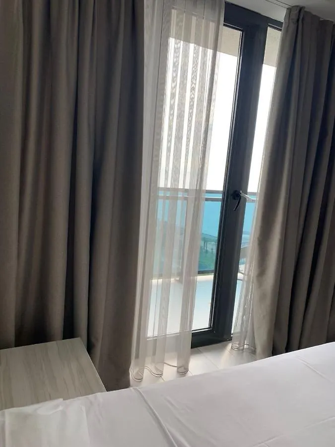 Beach Tower Sea View Batumi Apartment